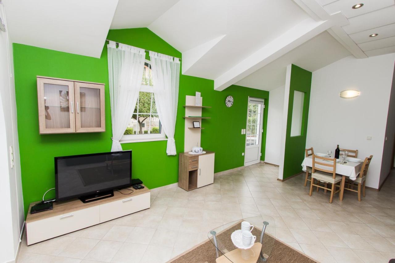 Apartments Lupus Vodice Exteriér fotografie